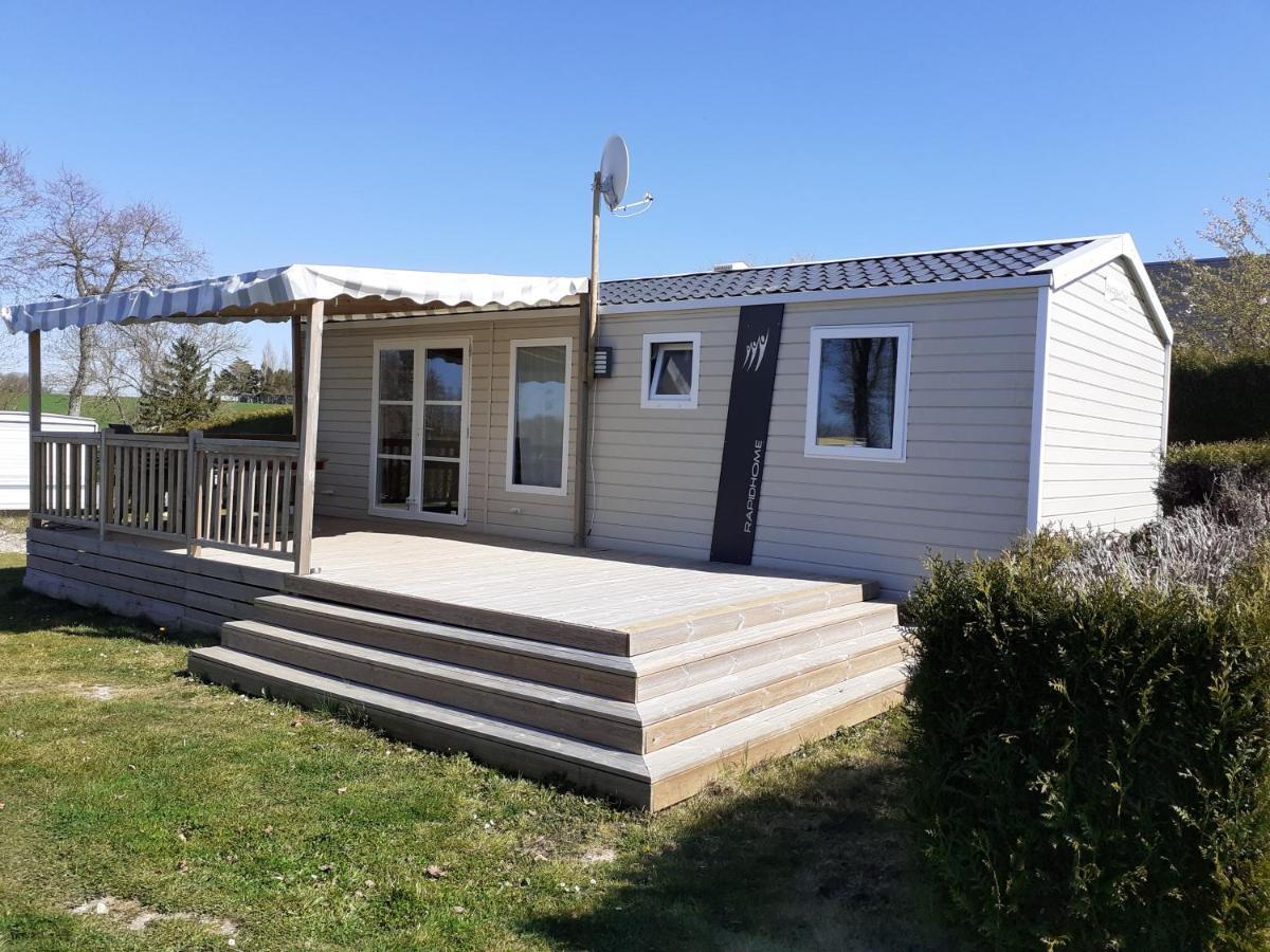 Camping Les Falaises De Toussaint Luaran gambar