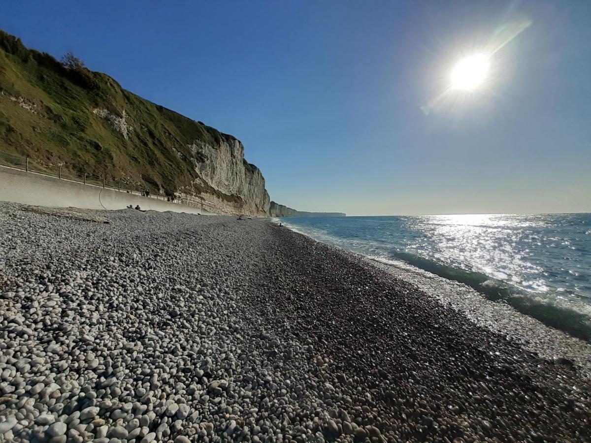 Camping Les Falaises De Toussaint Luaran gambar