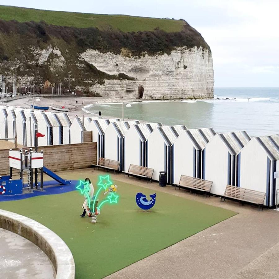 Camping Les Falaises De Toussaint Luaran gambar