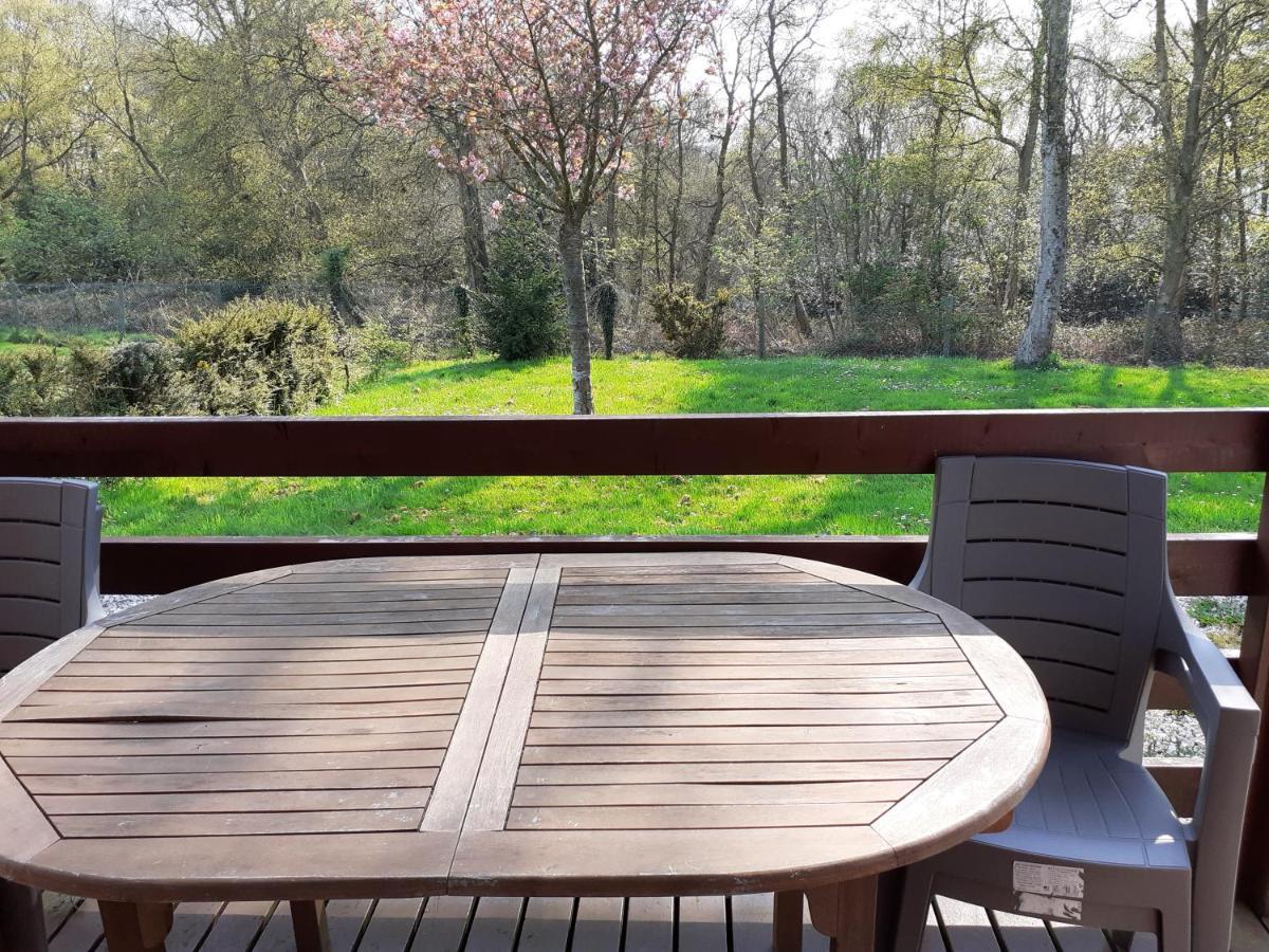 Camping Les Falaises De Toussaint Luaran gambar