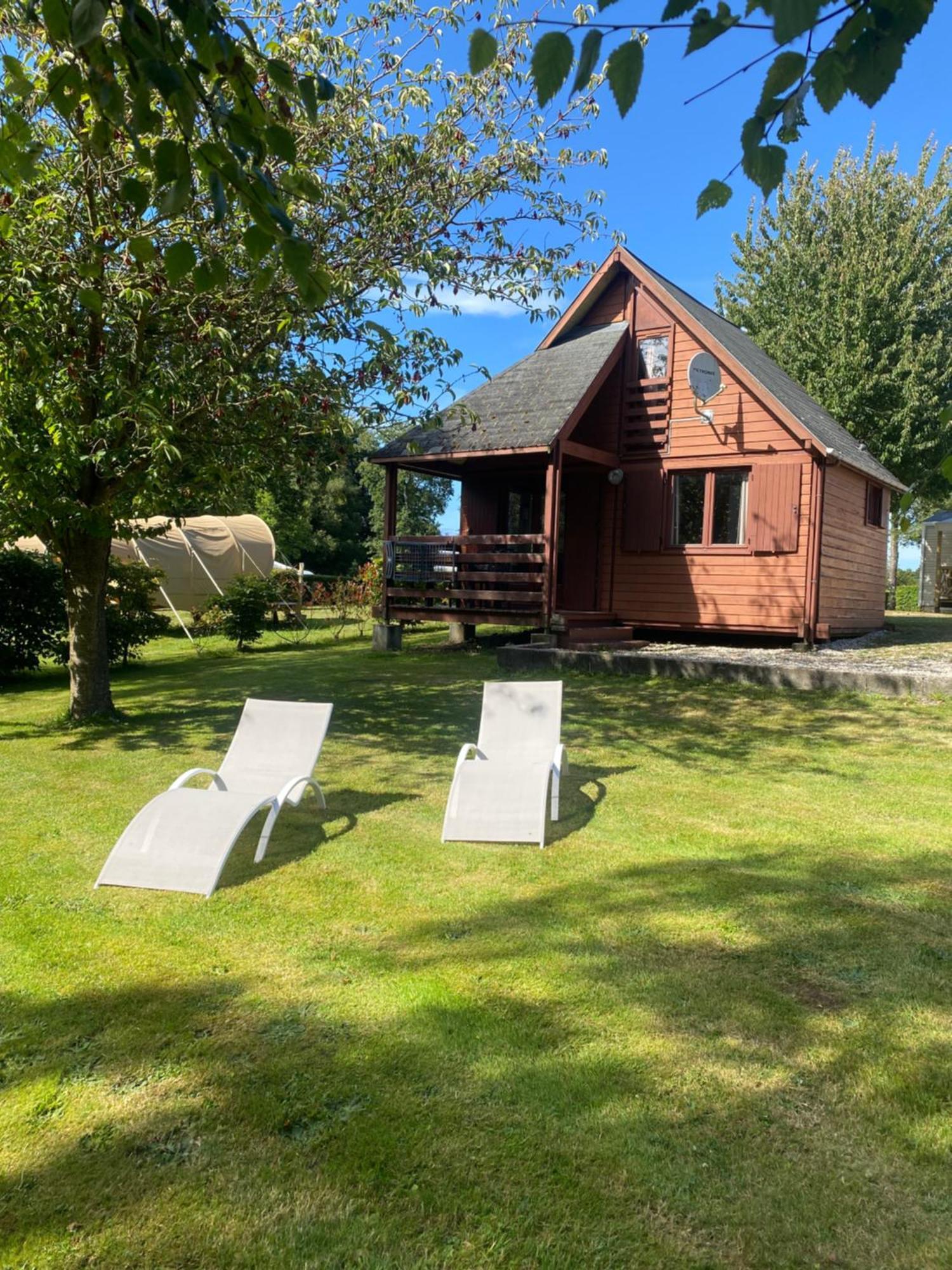 Camping Les Falaises De Toussaint Luaran gambar